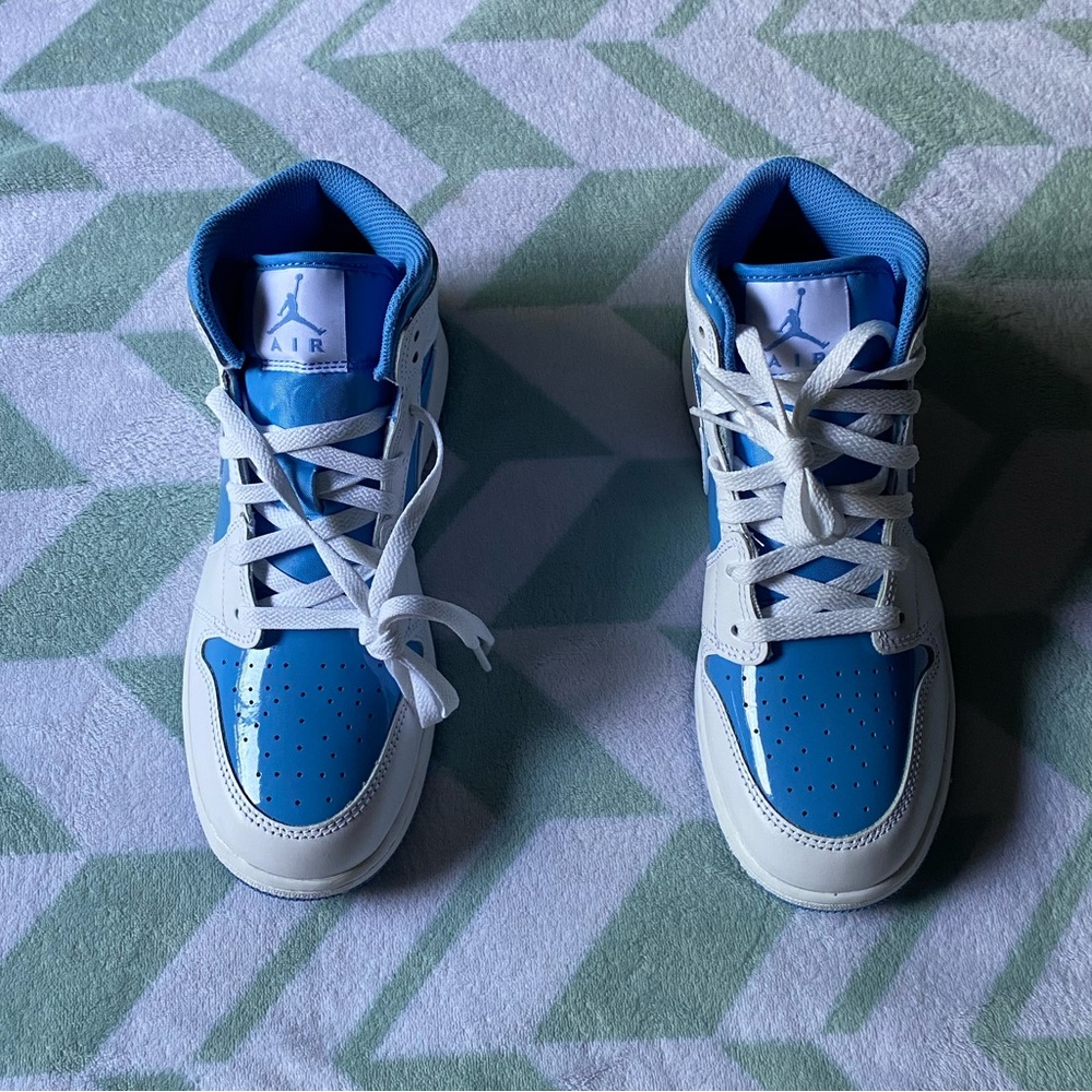 Jordan's - Picture 2 of 6